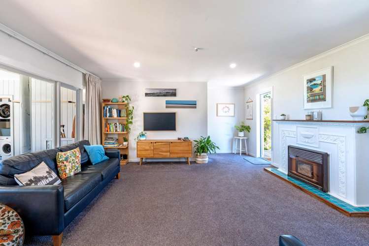 27 Douglas Street Okitu_3