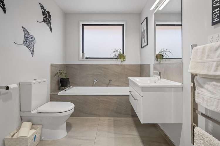 2 Sharman Place Pyes Pa_24