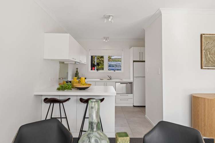 2/133 Shakespeare Road Milford_11