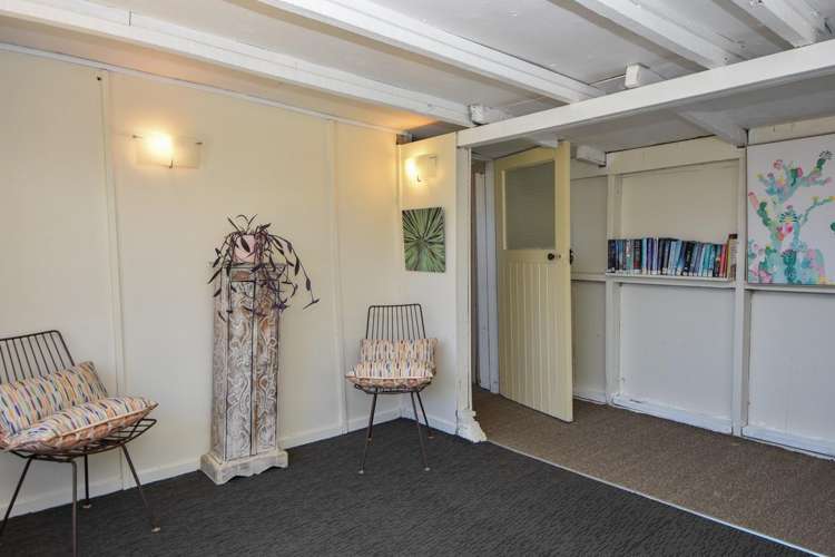 108 Broadway Carterton_28