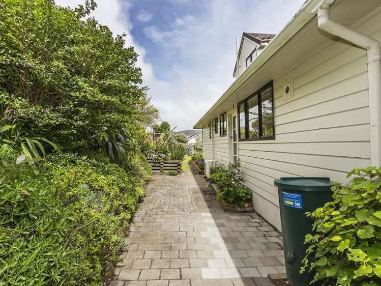 54 David Crescent Karori_27