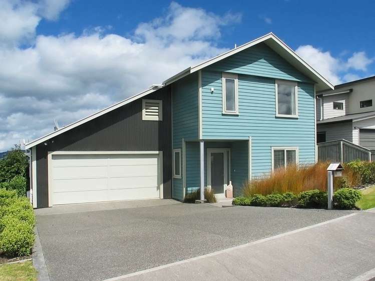 129 Te Puia Drive Aotea_16