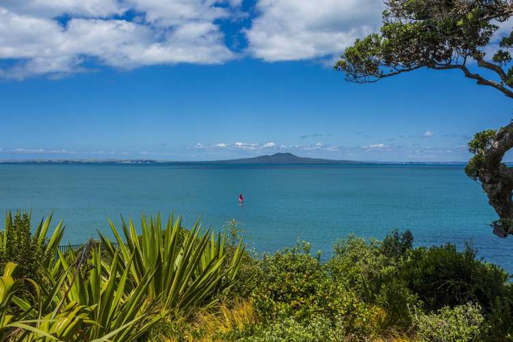 62 Sharon Road Waiake_14