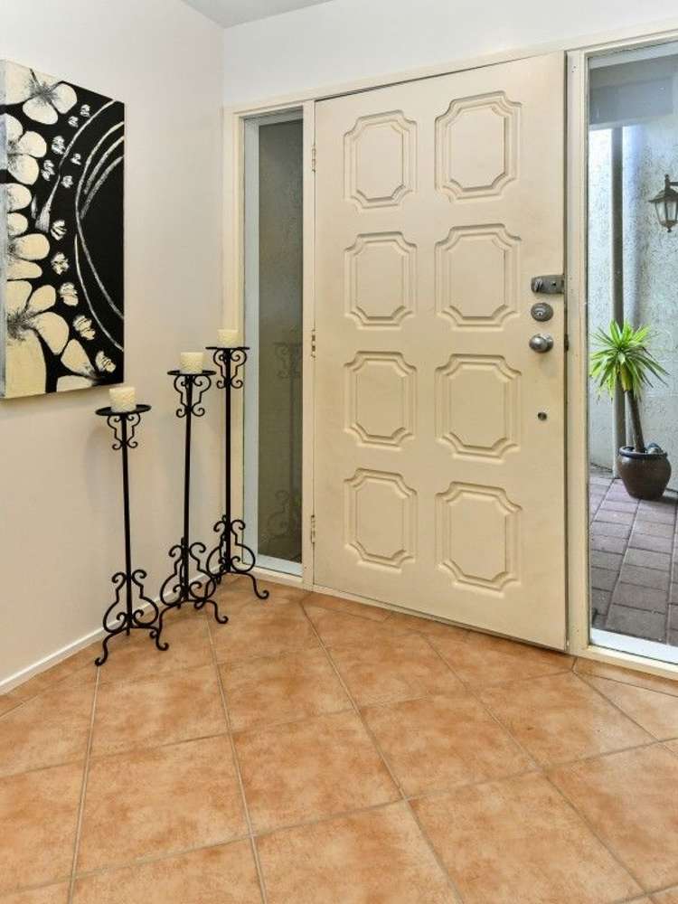 41 Ewhurst Place Goodwood Heights_22