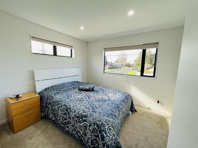2/19 Calvert Avenue Mangere East_4