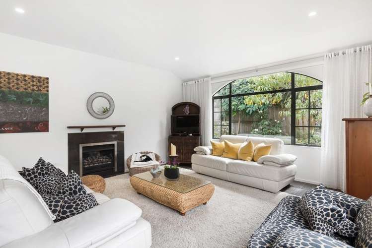 2/8 Tui Glen Road Birkenhead_6