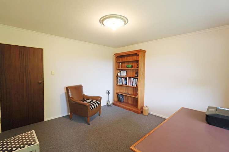 384 Flora Road East Makarewa_18