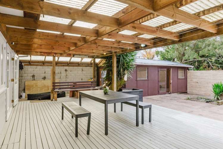 51 Eatwell Avenue Paraparaumu Beach_12