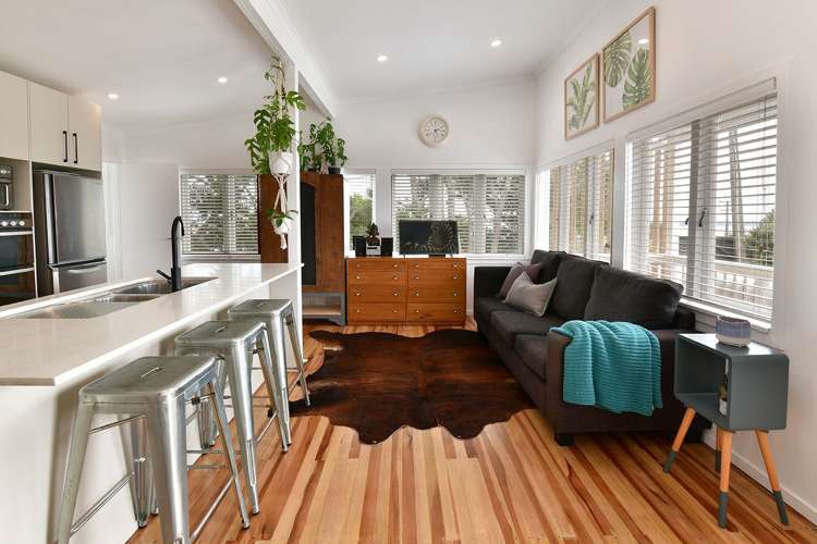 1339 Whangaparaoa Road Army Bay_6