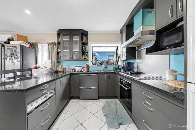 8 Buckland Road Mangere East_3