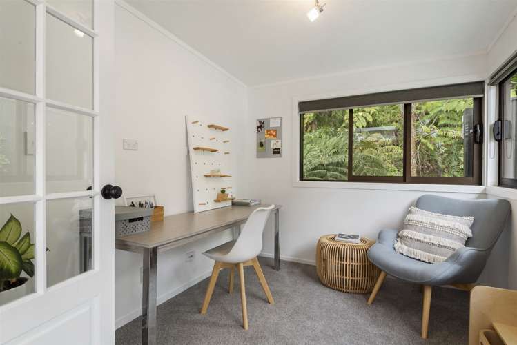 102 Park Hill Road Birkenhead_15