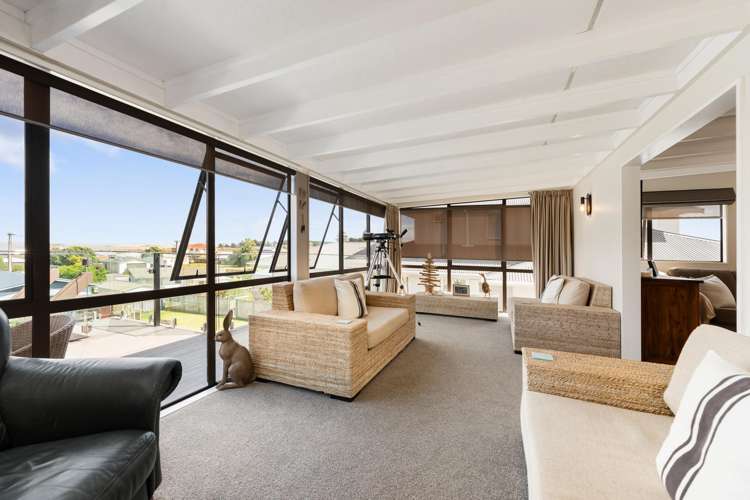 8 Roore Street Foxton Beach_14