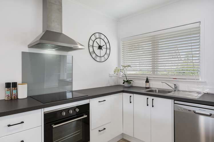 2/70 Nile Road Milford_5