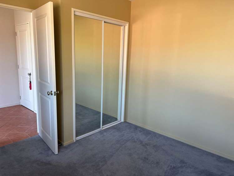 34 Waimanu Bay Drive Te Atatu Peninsula_12