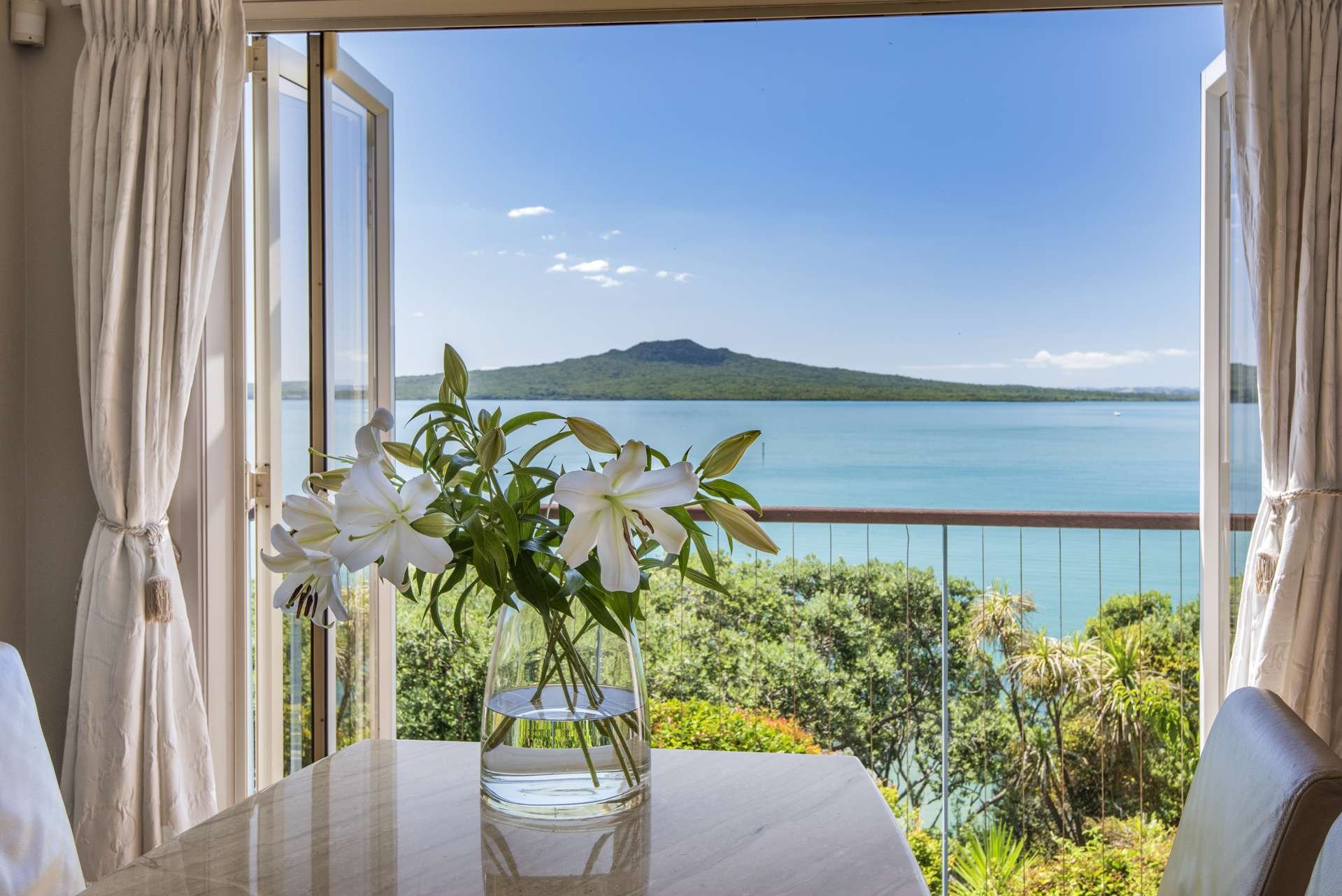 90 Seacliffe Avenue Narrow Neck_0