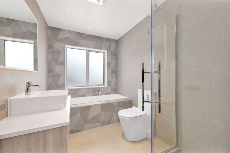 8 Uru Drive Flat Bush_20