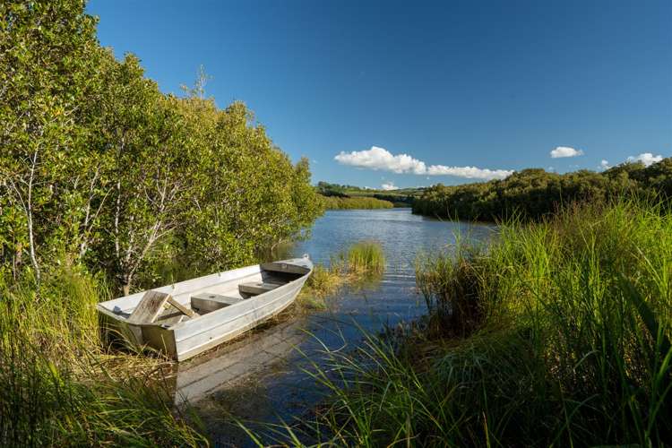 189 Waikino Road Russell Surrounds_1