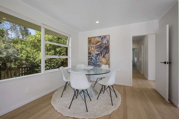 1/240 Hurstmere Road Takapuna_9