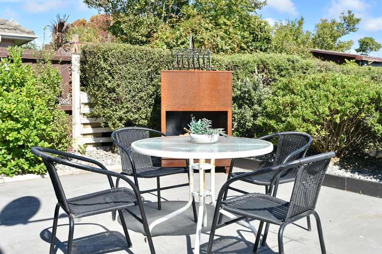 53 Yarmouth Street Aranui_13