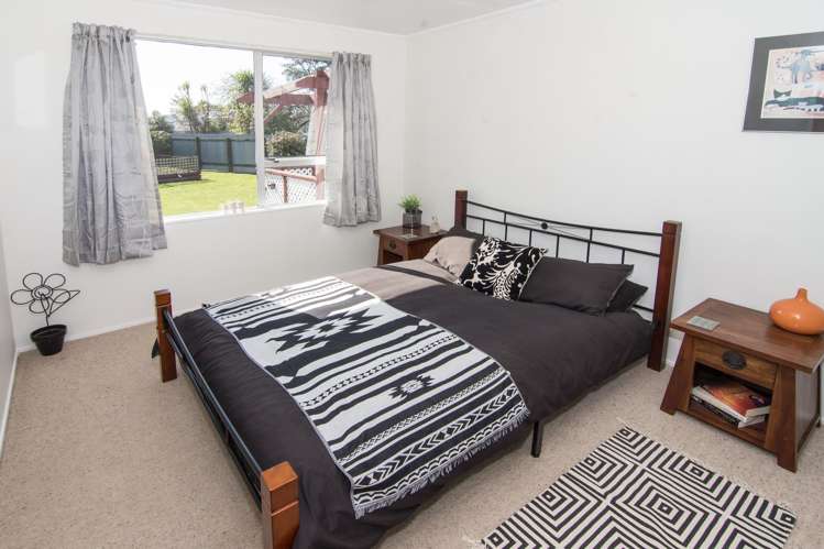14 Okato Place Masterton_7