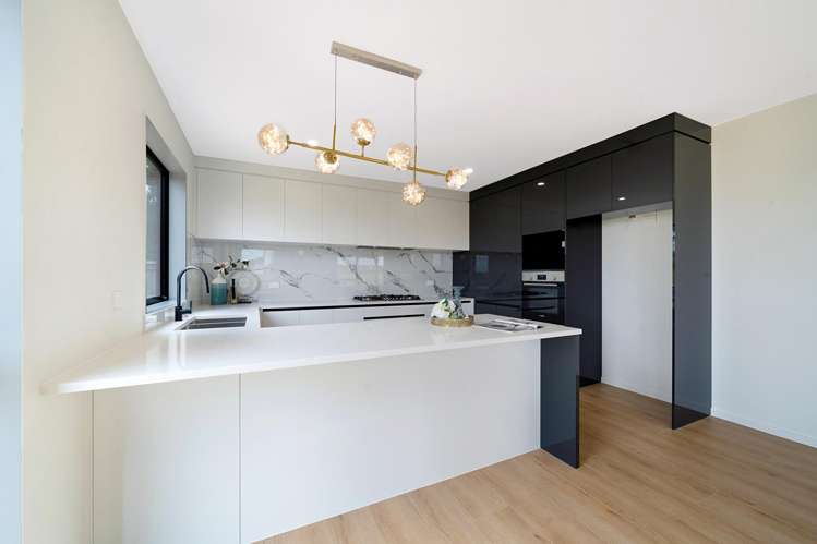 16 Parehua Lane Swanson_18