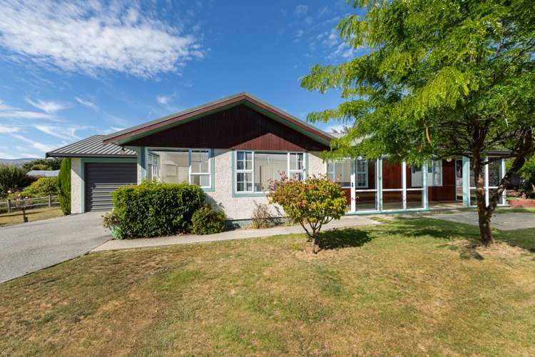 27 Achilles Place Wanaka_6