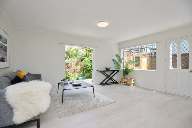 2/154 East Coast Road Forrest Hill_4