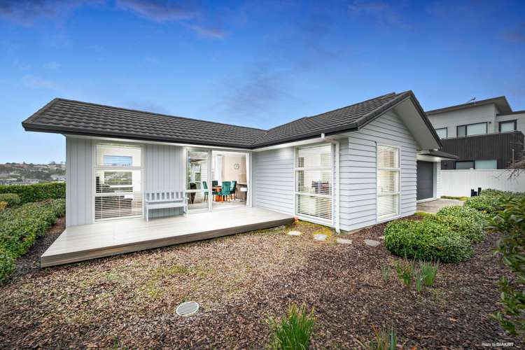 2 Westerley Place Long Bay_19