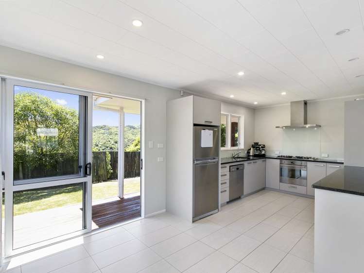 32 Timaru Grove Kelson_2