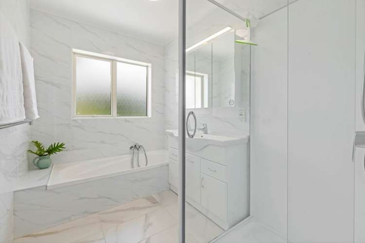 41 Davington Way Pakuranga Heights_19