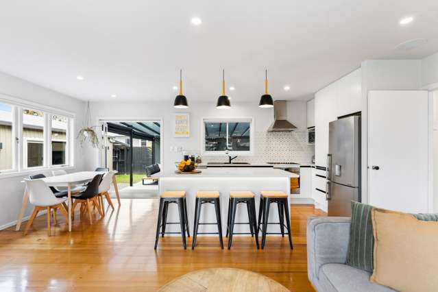 4 Holman Road Te Atatu Peninsula_4