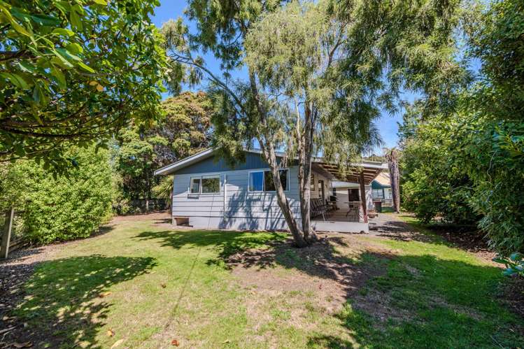 18 Ocean Grove Pounawea_0