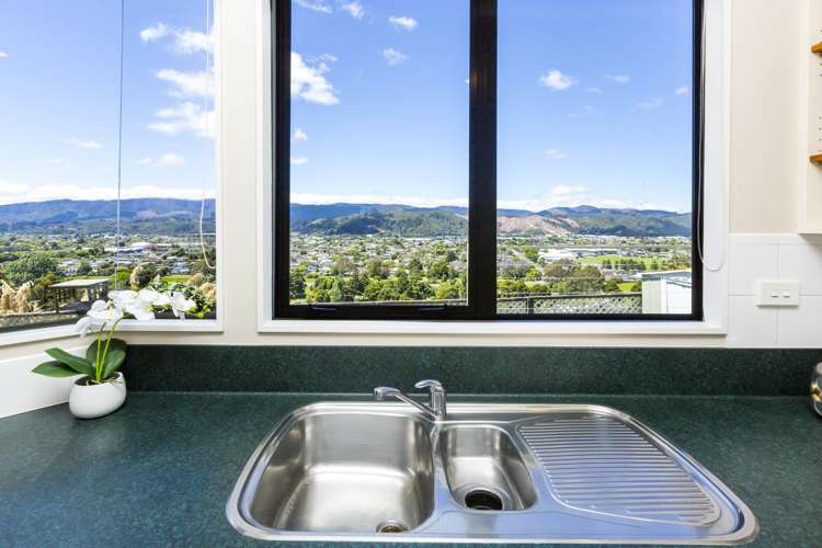 17 Birkinshaw Grove Riverstone Terraces_6