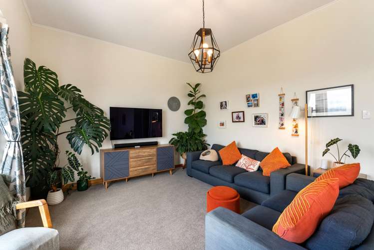 73 Buckley Road Southgate_12