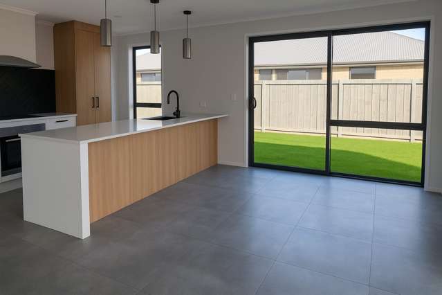 96 John Main Drive Ramarama_3