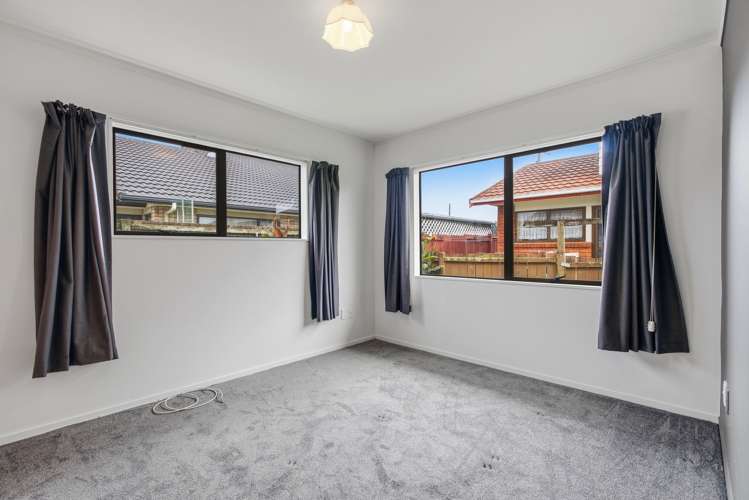 5A Mains Avenue Kensington_15