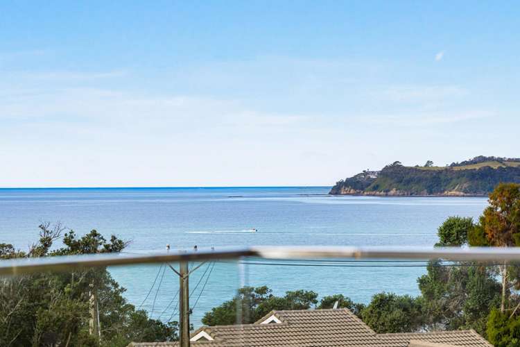 202 Vipond Road Stanmore Bay_10