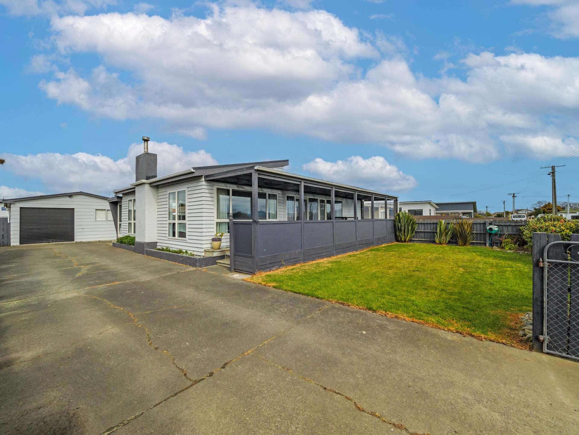 16 Linklater Avenue Foxton Beach_0