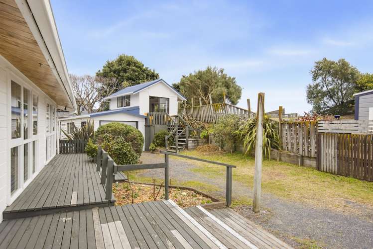 10 Bahama Crescent Paraparaumu Beach_15
