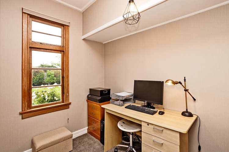 7 Antrim Street Windsor_18