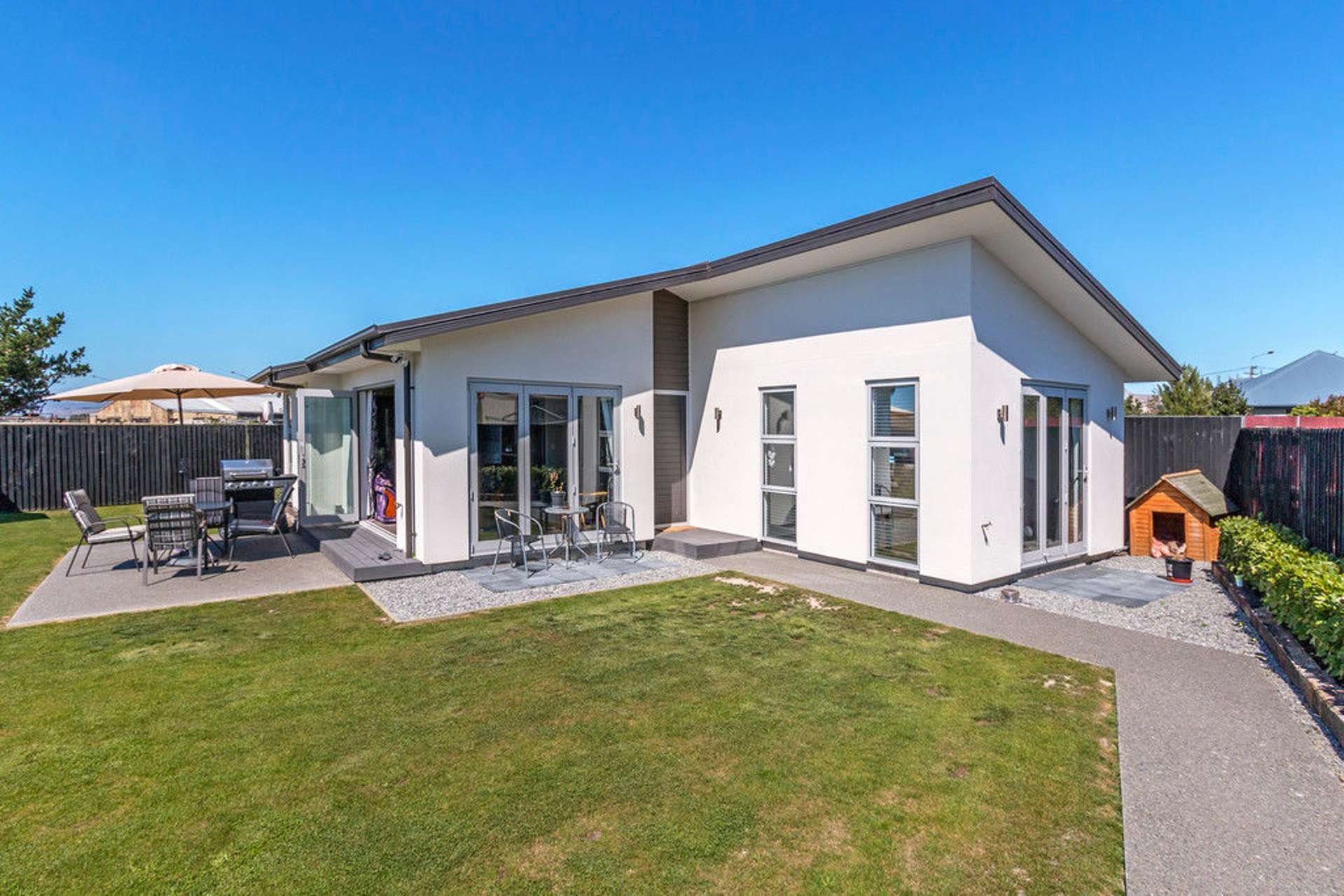 40 Woodlands Place Aranui_0