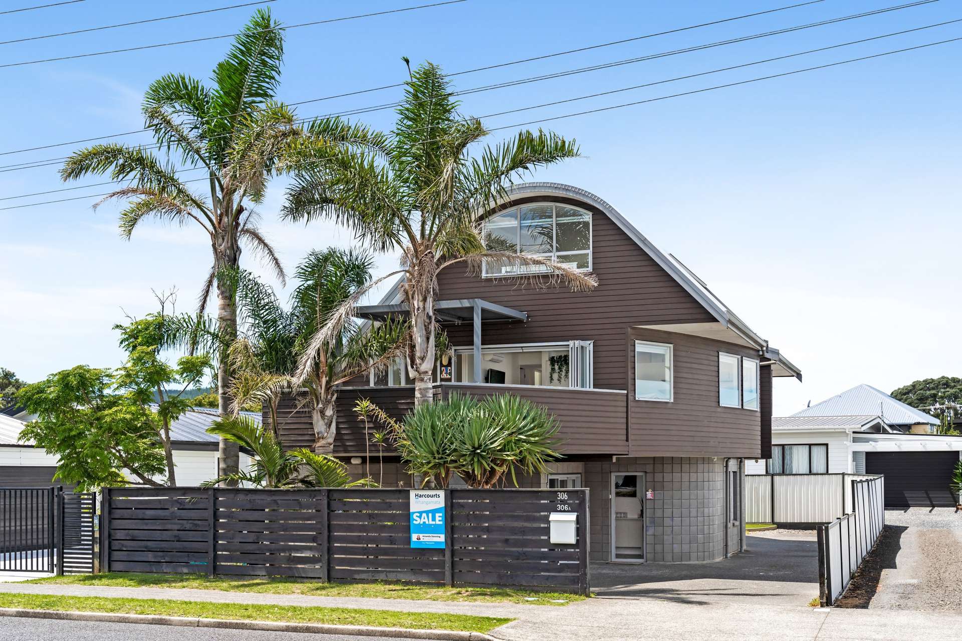 306 Ocean Road Whangamata_0