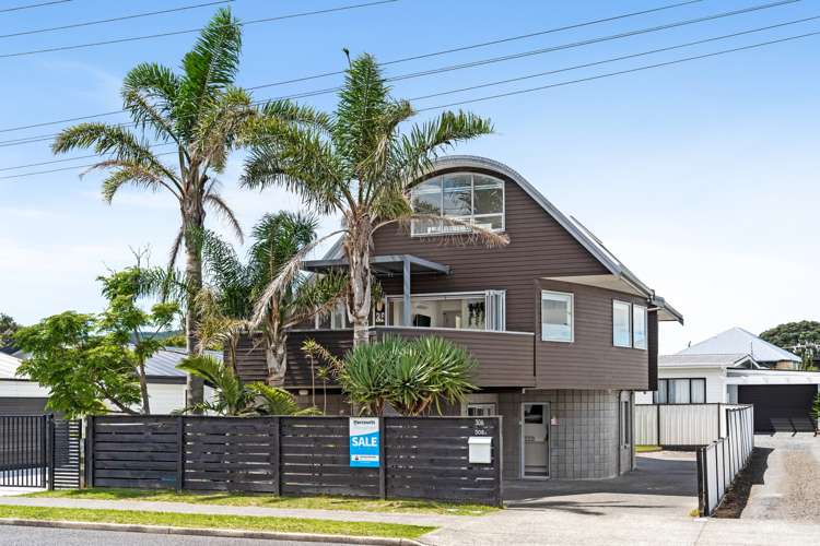 306 Ocean Road Whangamata_1