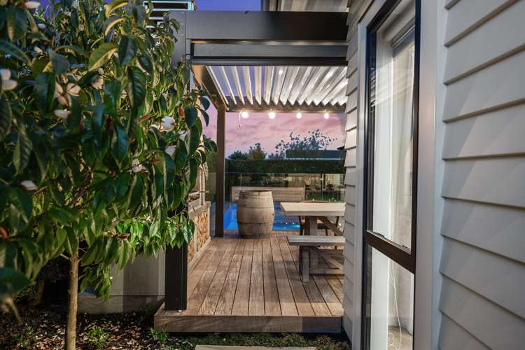 33 Pohutukawa Parade Riverhead_23