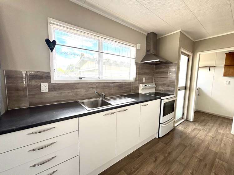 88B Tarewa Road Morningside_1