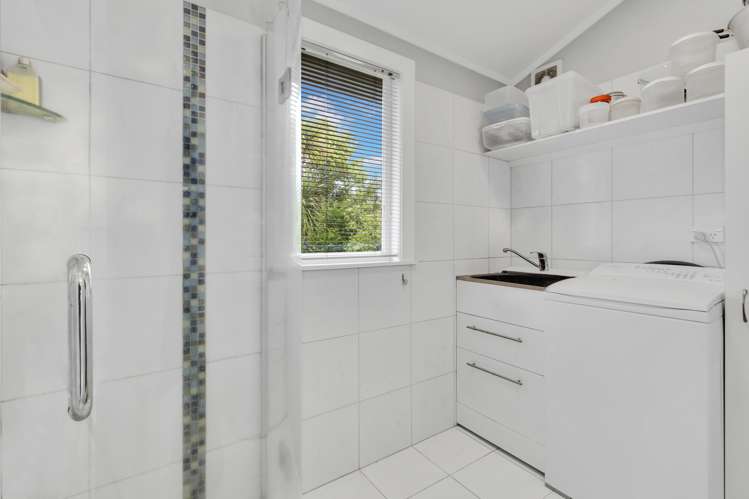 27 Formby Avenue Point Chevalier_17