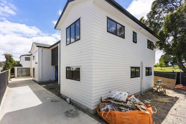 Brand New Homes in Central Mangere