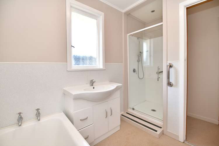 11a Springs Road Parakai_9