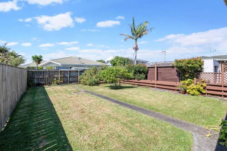 8 West Hoe Road Orewa_12