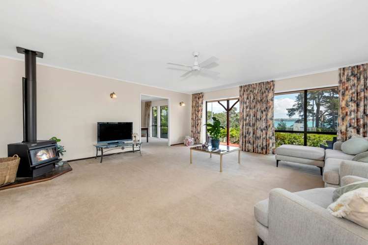 26 Puriri Road Beachlands_13